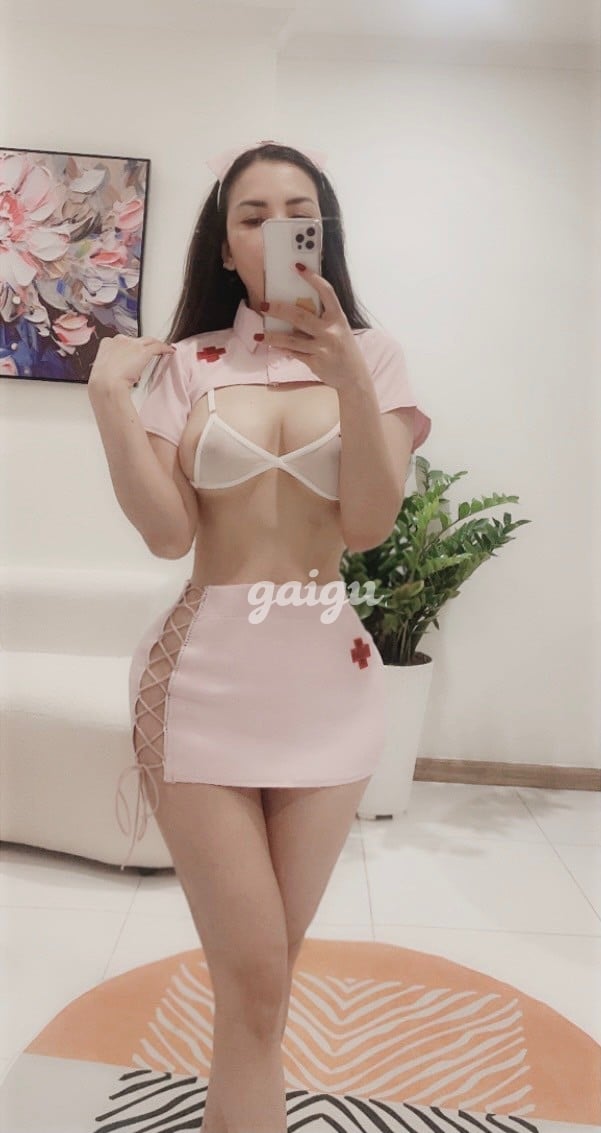 HOT❤️KIỀU ANH❤️BODY NGON-MẶT LAI TÂY-CAO XINH