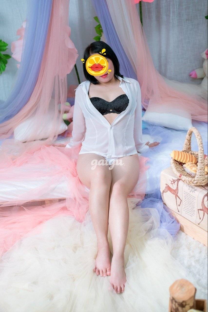 GÁI DÂM VÂN ANH_ CÔ GIÁO TÌNH DỤC DÂM ĐÃNG GIÁ CHỈ 250K