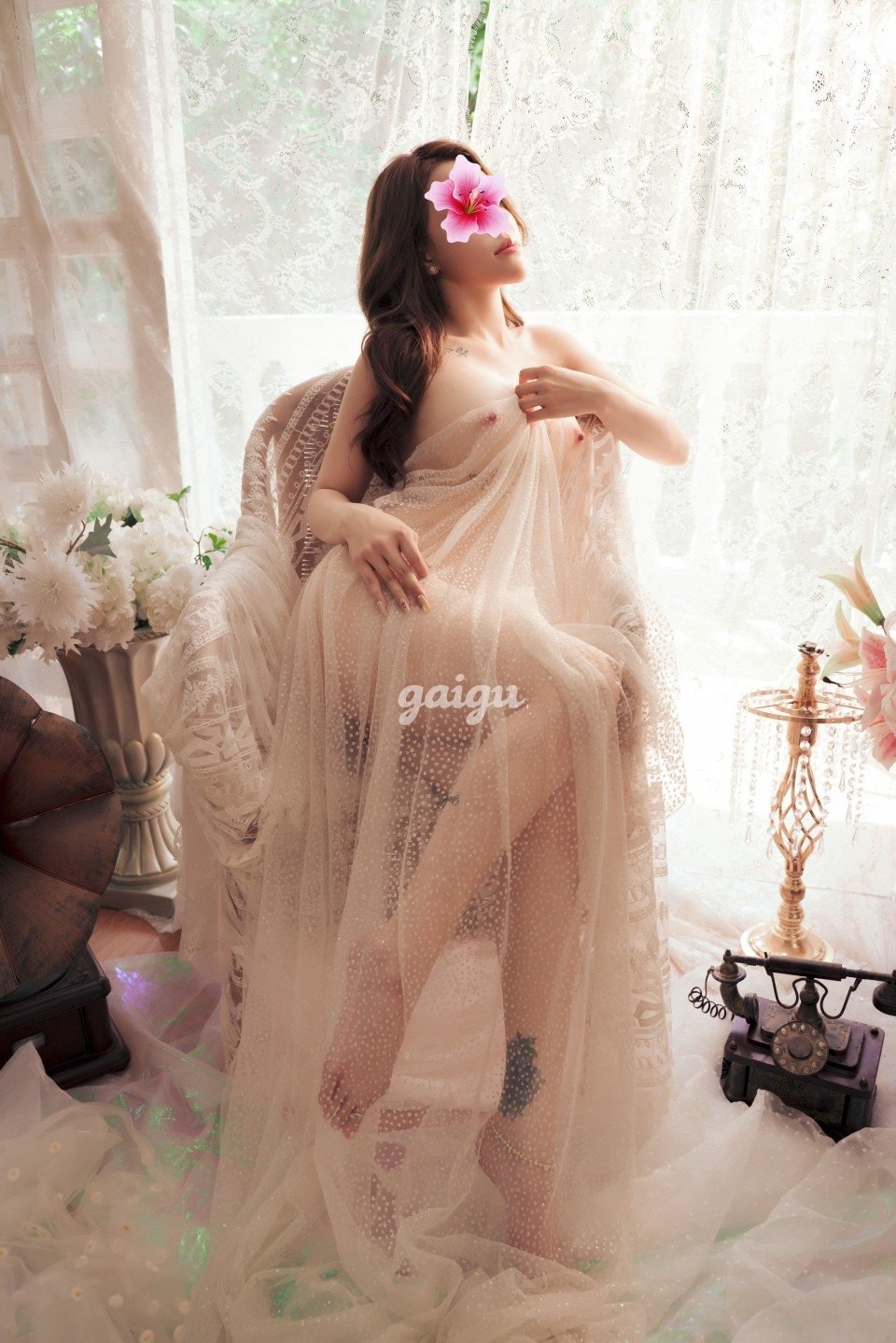 Quỳnh Thư – Hotgirl Miền Tây Mặt Cực Tây, Body Cực Chuẩn