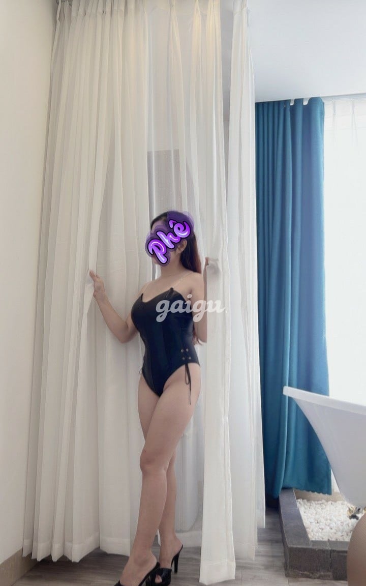 ✅ HÀNG MỚI ⭐ KIỀU OANH ❤️ GÁI MIỀN TRUNG RẤT CỞI MỞ
