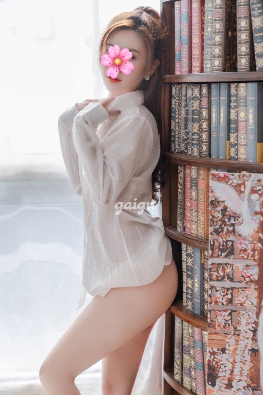 ✅ New Quỳnh Alee ❤️ Hot Face Dâm Xinh Chiều Chuộng Như Người Yêu