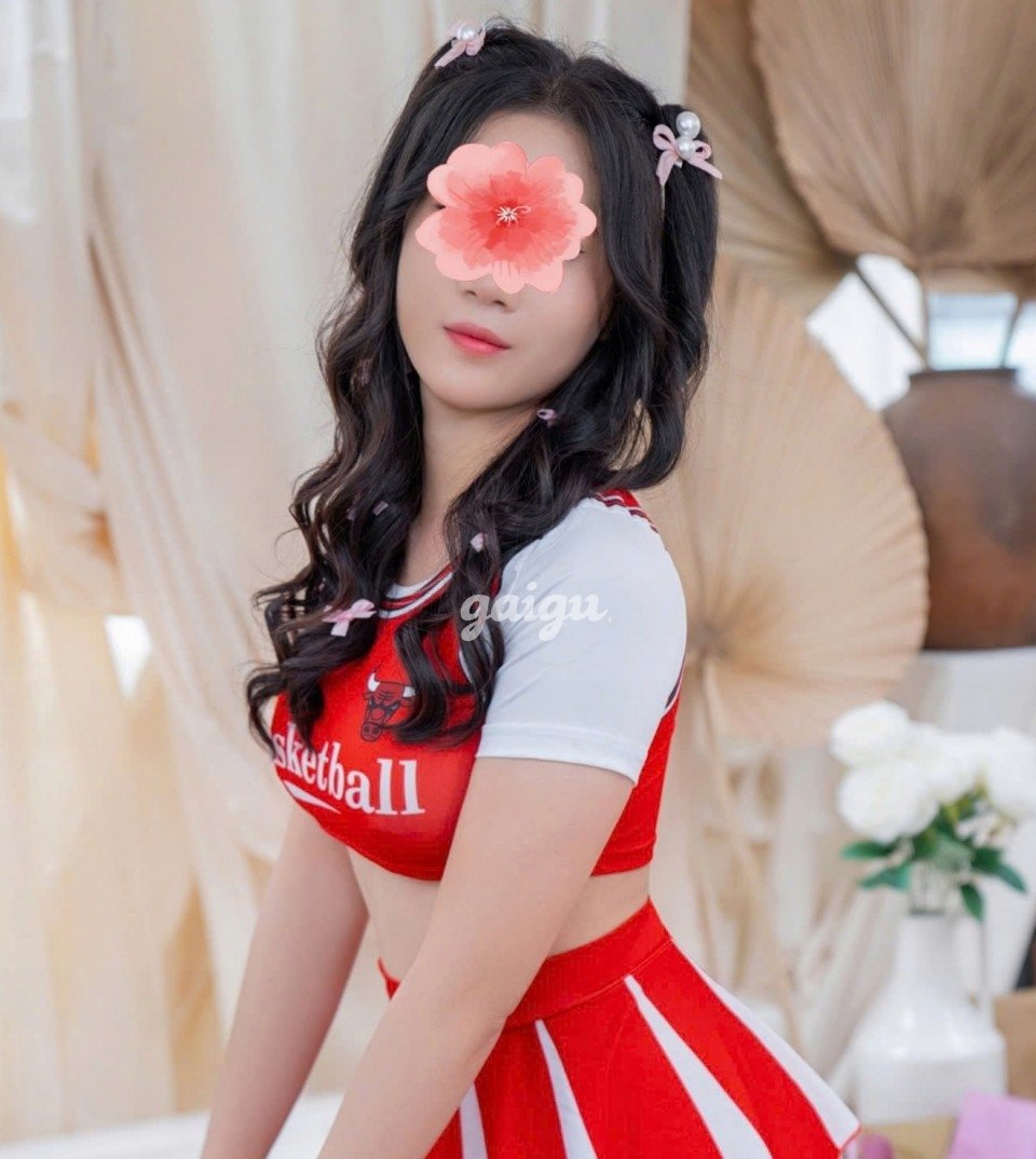 ✨ Tuệ Nhi ✨ Tình Cảm, Quyến Rũ, Nhiệt Tình